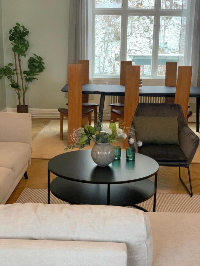 Tree Top Hill - The Old Station House - Bastad Holiday Apartments Luaran gambar
